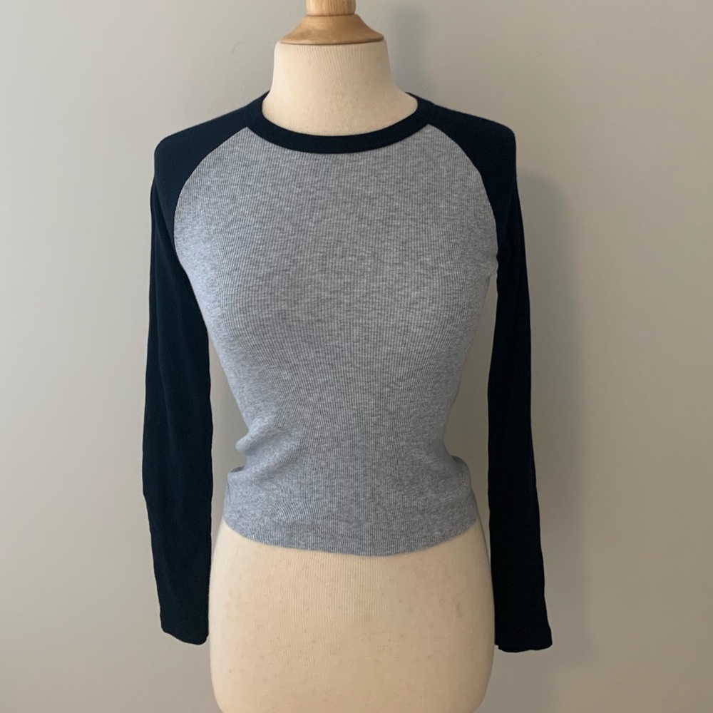 Brandy Melville Long Sleeve Bella Top NWT